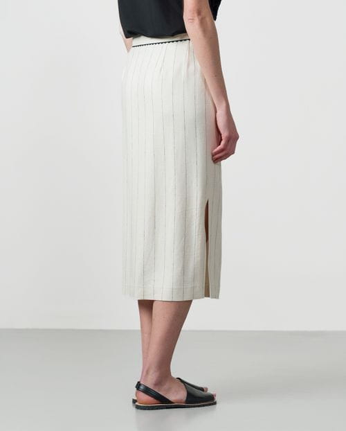 Pencil skirt with side slits in linen-viscose pinstripe