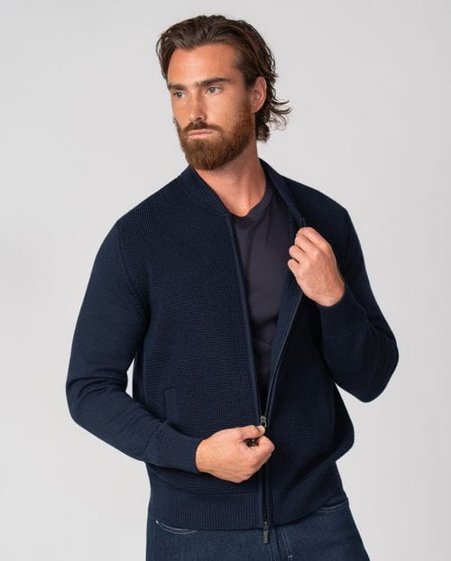 Structure- plain combined cardigan combined with zip