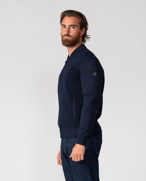Structure- plain combined cardigan combined with zip