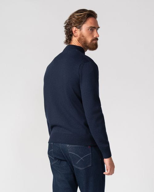 Structure- plain combined cardigan combined with zip