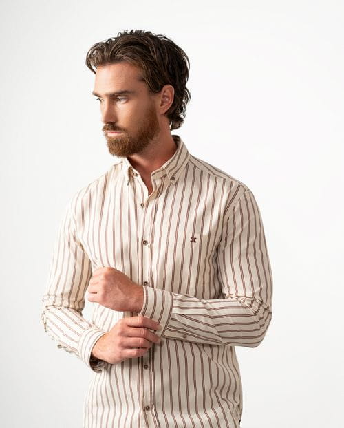 Relaxed fit sport shirt in ¨vintage¨ cotton