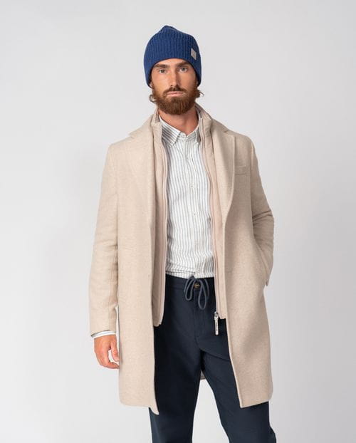 Short coat with detachable collar-facings made from plain wool blend fabric