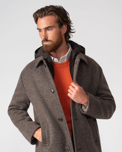 Hooded coat with detachable collar-facings, made from a wool blend knit