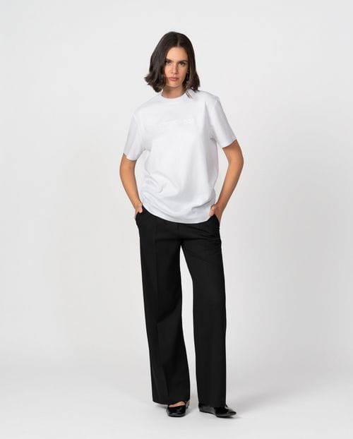 Basic short sleeve T-shirt featuring ETIEM embroidered on front