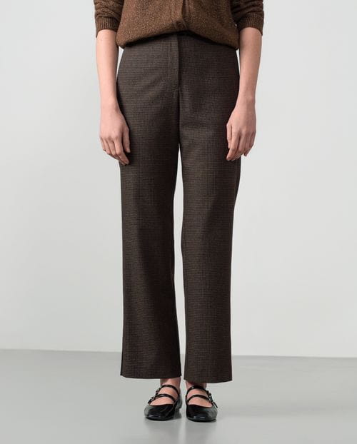 <p>Pantalón recto en cuadro Harris en tejido de lana</p>