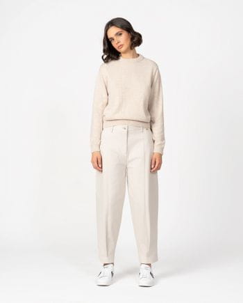 Sporty barrel-leg trousers in elastic cotton 'peach feel' fabric