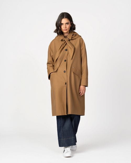 Trench coat  with hood and bandana in water repellent twill