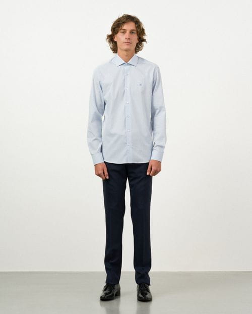 Camisa de vestir slim fit en maquineta de algodón