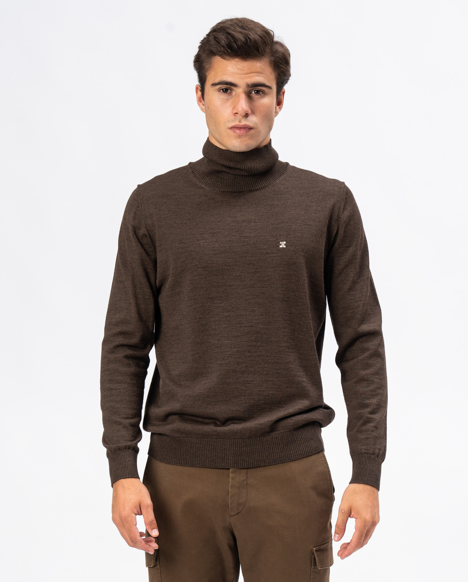 Plain turtleneck sweater of wool blend 