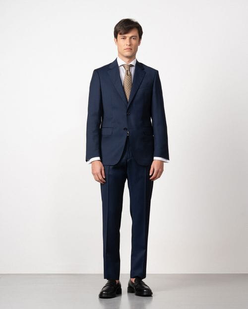 Slim fit suit of false plain 100% wool fabric