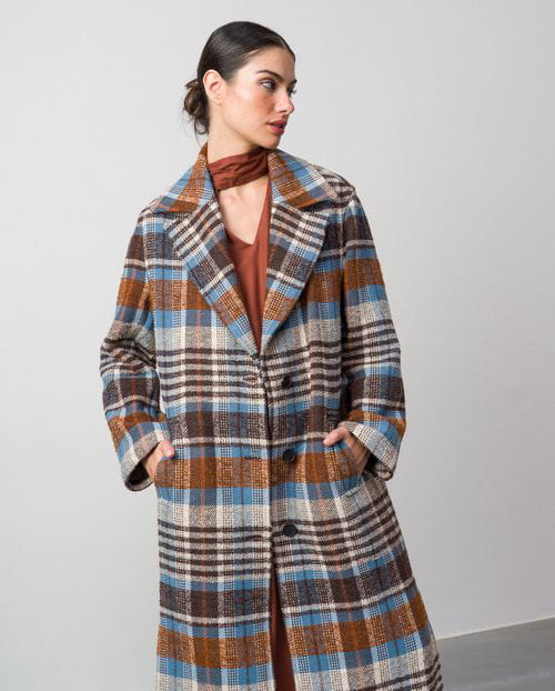 Long coat made in bouclé checked wool fabric