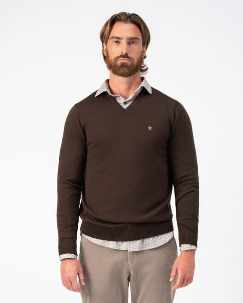 Knitted plain V-neck pullover