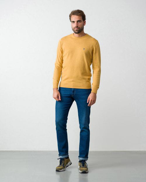 Plain crew neck sweater of wool-cashmere