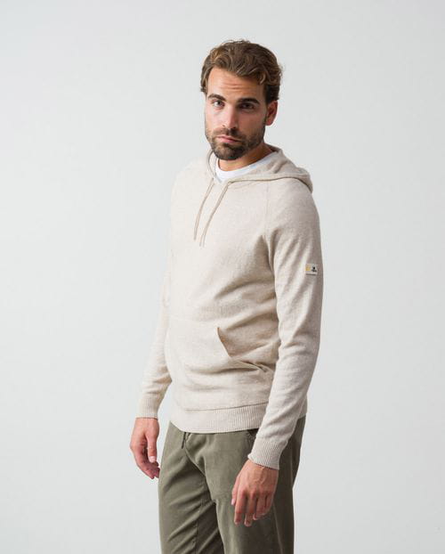 <p>'Hoodie style' sweater of wool-cashmere</p>