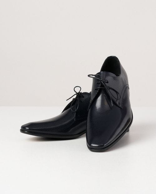 Navy dress Blucher shoe of dotted leather