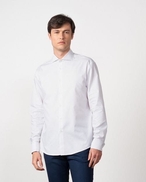 Camisa de vestir relaxed fit en microestructura de algodón mezcla