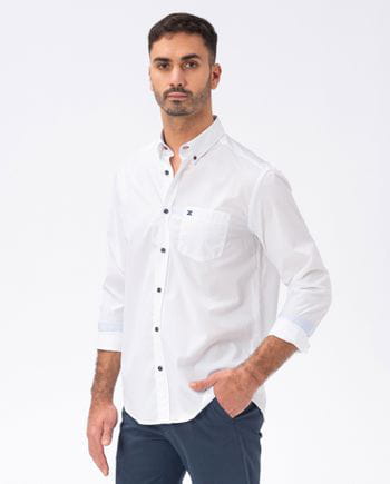 White sport regular-fit shirt with botton collar.