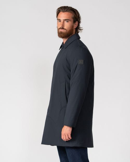 Short ultralight trench in a `down jacket´ style with shirt collar