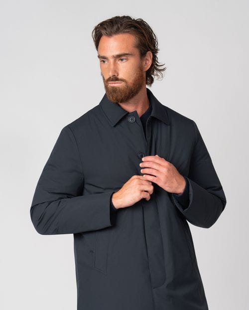Short ultralight trench in a `down jacket´ style with shirt collar