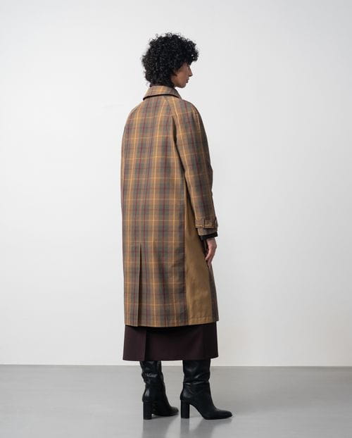 Combined check trench coat with waxed finish and water-repellent cotton twill