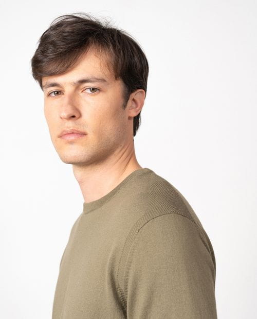 Jersey de cuello caja en punto tricotado liso y manga corta