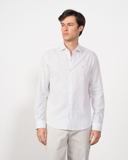 Camisa sport relaxed fit en un tejido liso de lino-algodón
