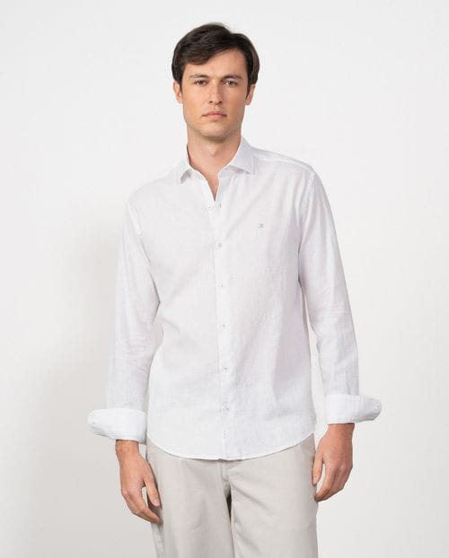 Relaxed fit sport  shirt in a linen-cotton fabric