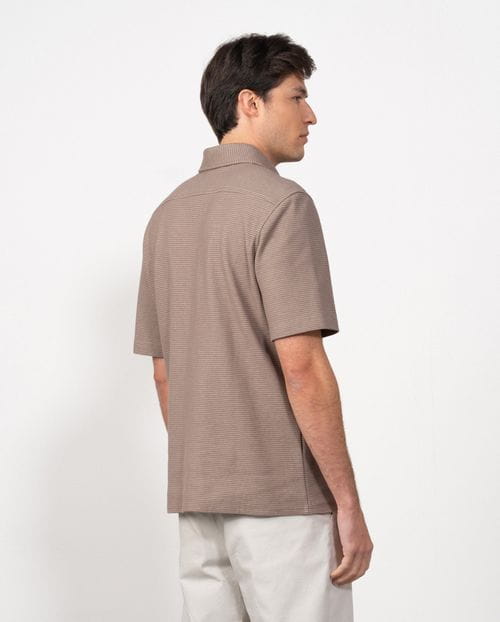 Camisa sport slim fit de punto fantasía en manga corta