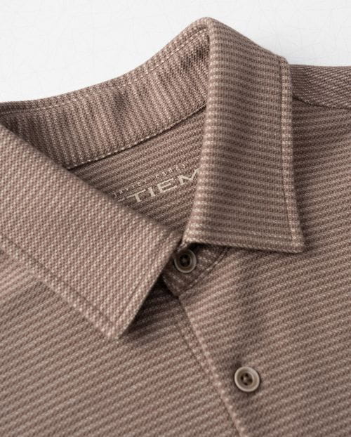 Camisa sport slim fit de punto fantasía en manga corta