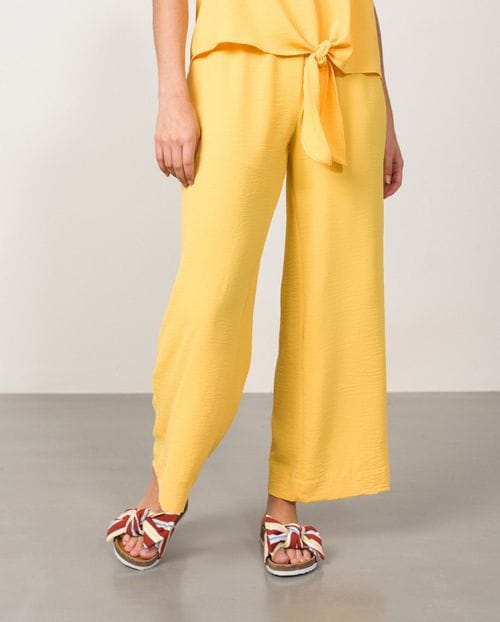 Cropped wide leg trousers with elastic and gathered waist