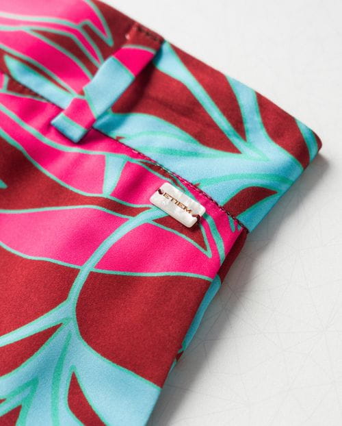 Pantalón ancho en estampado satinado de cintura elástica en espalda