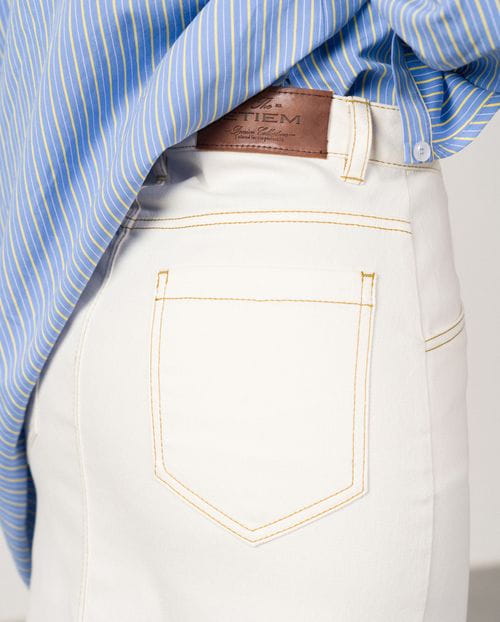 Falda tejana larga con abertura en delantero