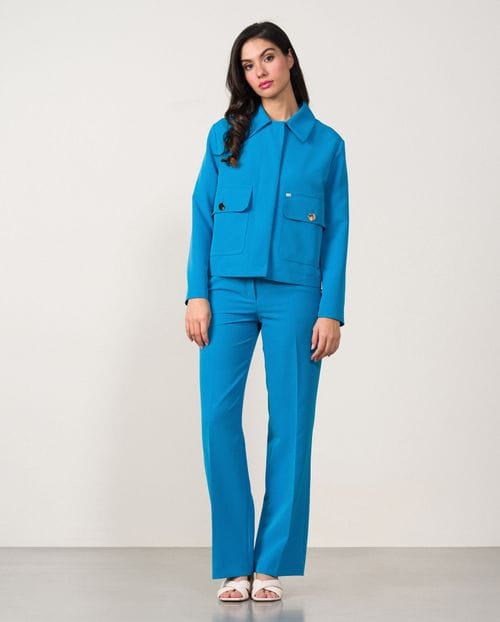 Cropped boxy design jacket with patch pocket with metallic buttons