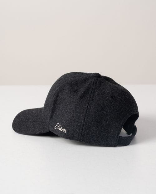 Flannel cap with embroidered ETIEM logo