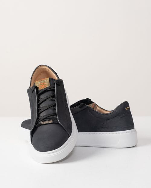 Limited edicion nubuck sneakers with ultralight eva foam sole