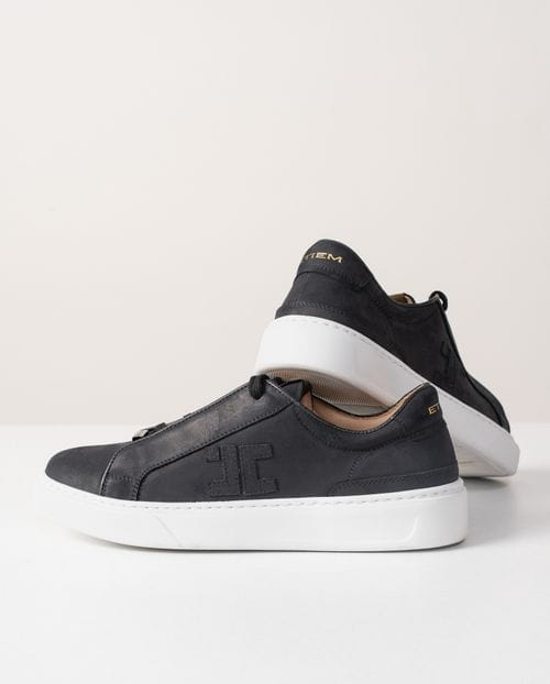 Limited edicion nubuck sneakers with ultralight eva foam sole