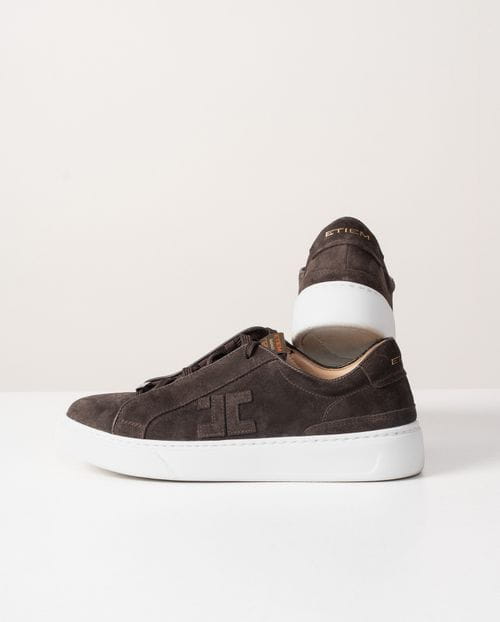 Limited edition split leather sneakers of bovine origin with ultra-light sole