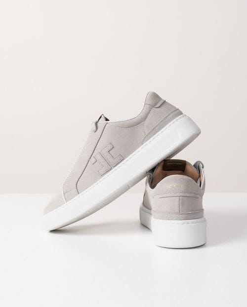 Zapatillas de piel serraje vacuno con suela ultraligera y edición limitada