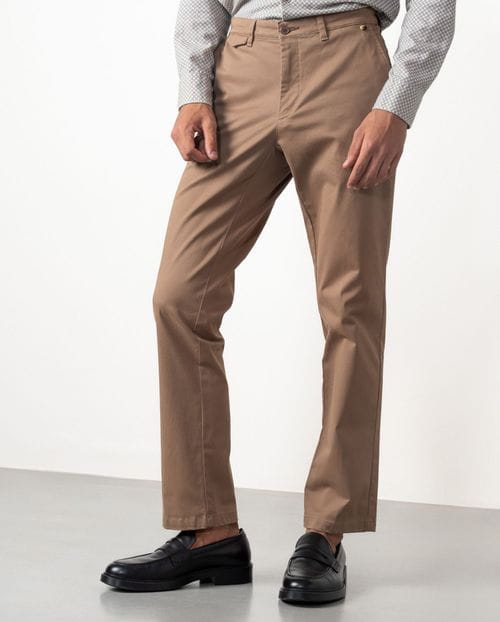 Pantalón sport slim fit en twill elástico de algodón