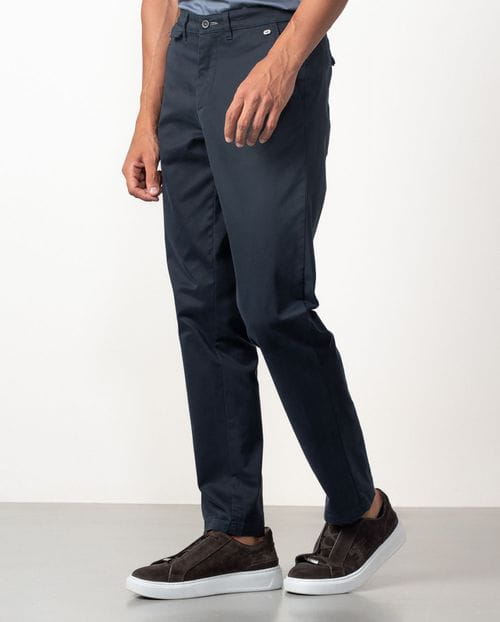 Pantalón sport slim fit en twill elástico de algodón
