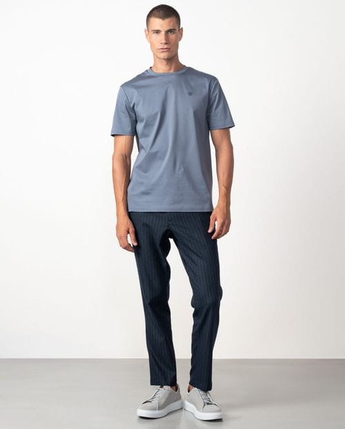 Camiseta de manga corta en algodón `efecto empolvado´ y con logo Etiem engomado