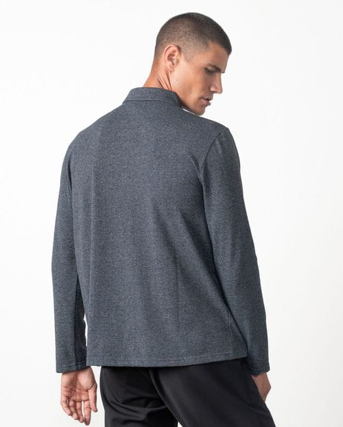 Polo camisero de botones y manga larga en estructura granito