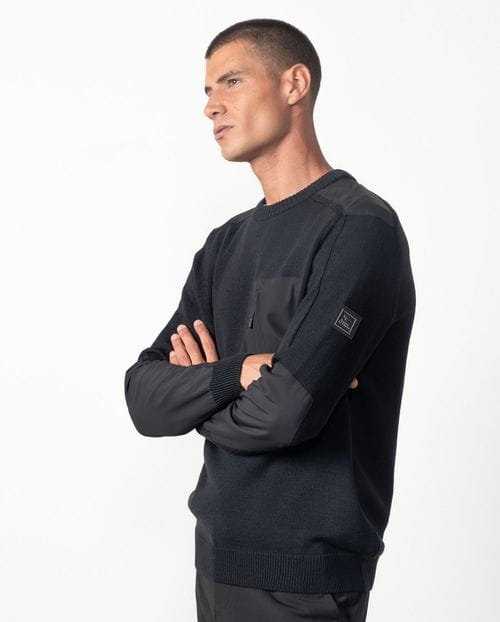 Jersey de cuello redondo combinado con bolsillo, hombros y coderas de tejido técnico