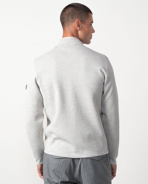 Chaqueta-cazadora en punto cerrojillo con cremallera y cuatro bolsillos