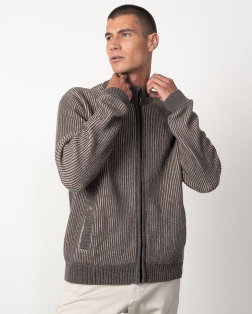 Chaqueta-cazadora de punto acanalado bicolor con bolsillos y cremallera