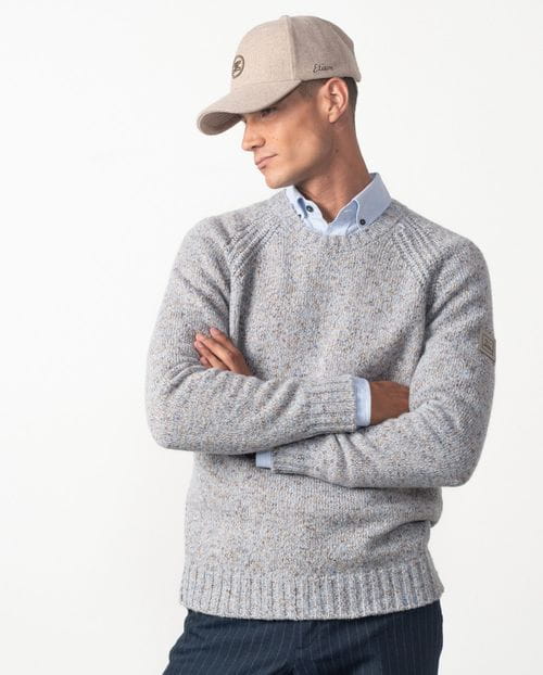 Jersey de punto rústico en manga raglan y cuello redondo