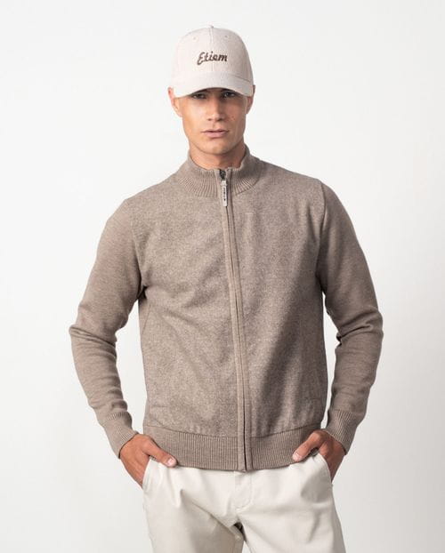 Knit and fabric combined jacket