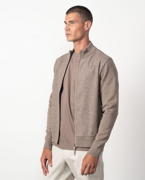 Knit and fabric combined jacket