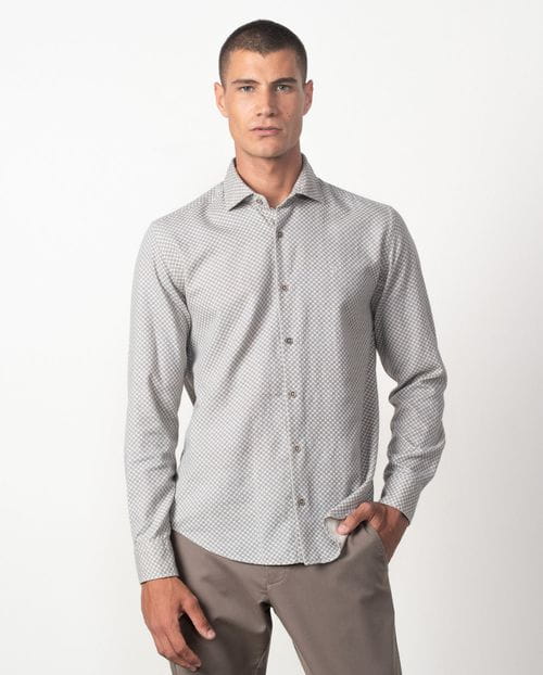 Camisa sport slim fit en estampado de algodón