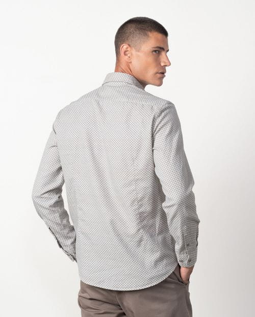 Camisa sport slim fit en estampado de algodón
